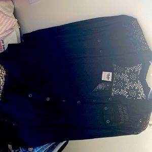 Women long sleeve button down top